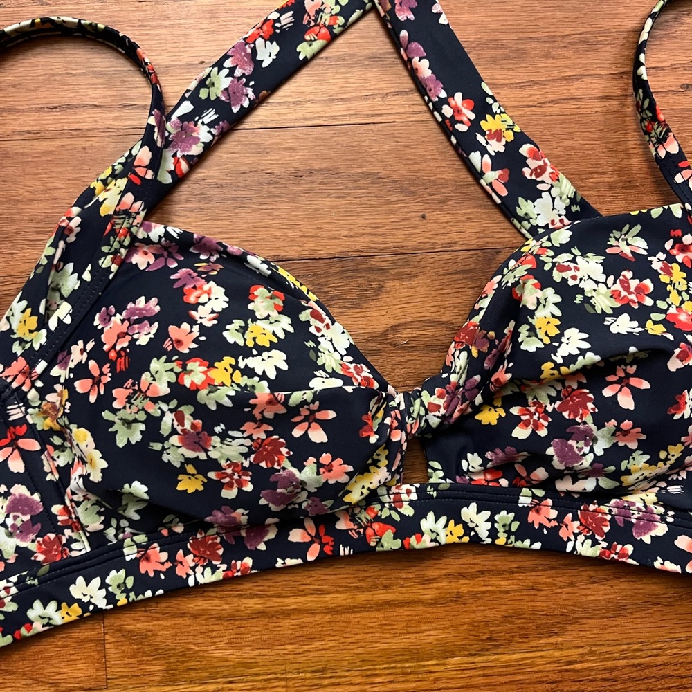 Kona sol bikini top